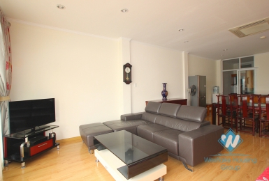 Serviced aparment for rent in Westlake area, lake view, spacious